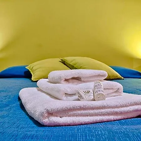 Le Petit Coeur De La Bed & Breakfast